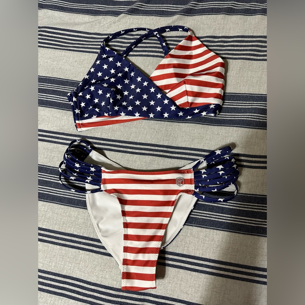 Born Primitive bikini